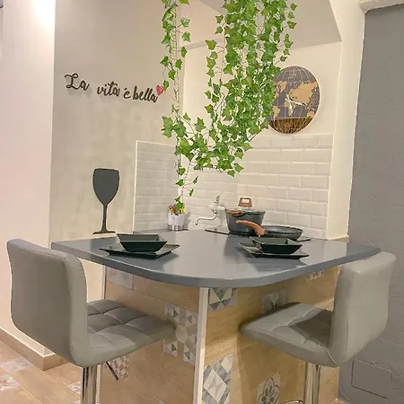Giusino - Centro Storico Apartment